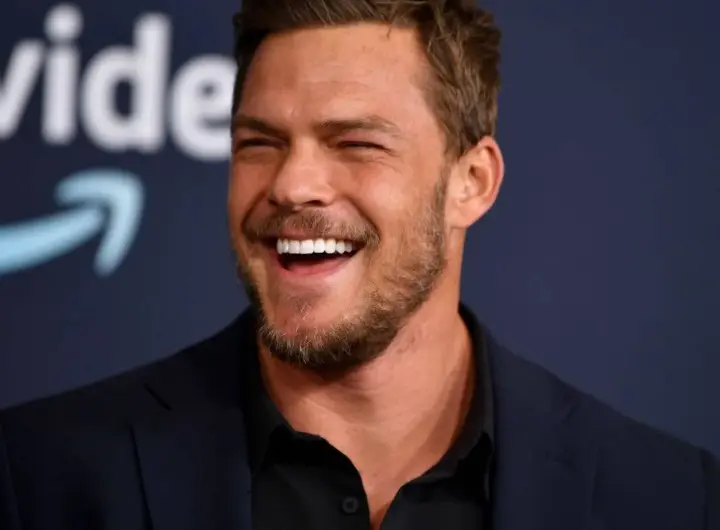 alan ritchson — DE news