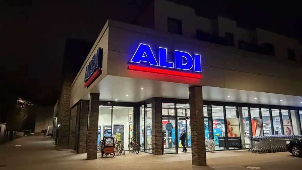 aldi schließt filialen — DE news