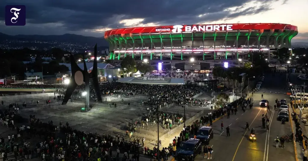 aztekenstadion — DE news