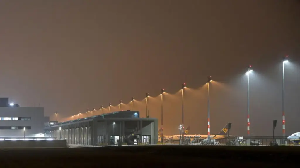 berlin flughafen flugobjekt gesichtet — DE news