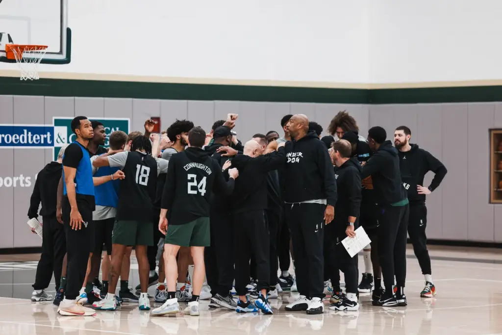 bucks – jazz — DE news