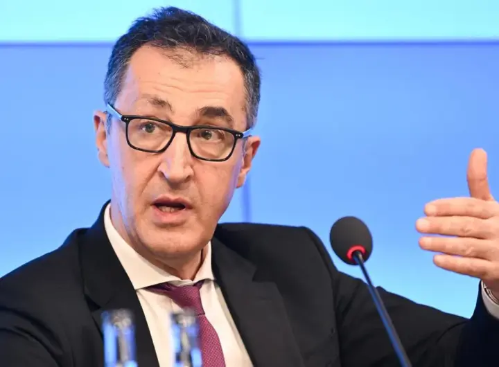 cem özdemir politik — DE news
