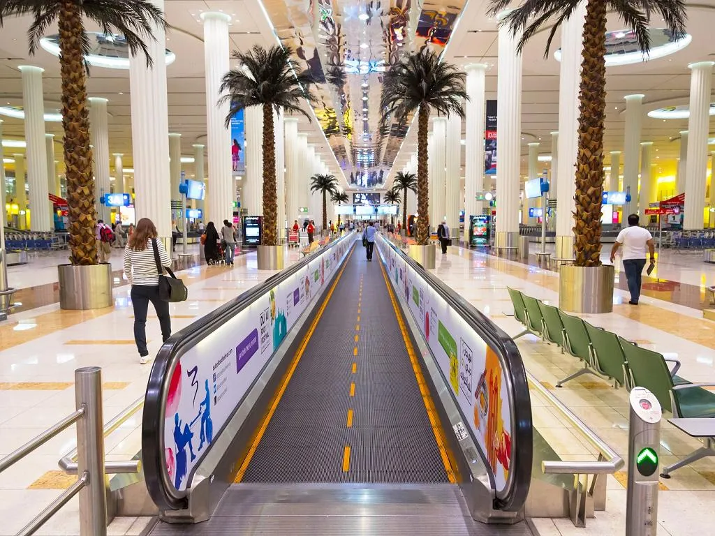 dubai flughafen aktuell — DE news