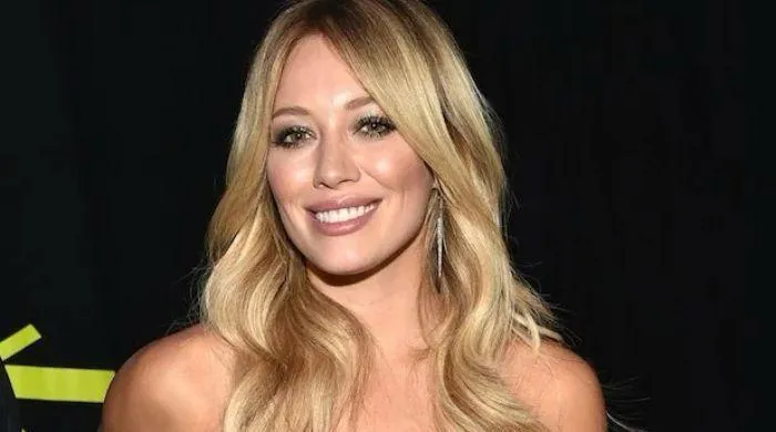 hilary duff — DE news