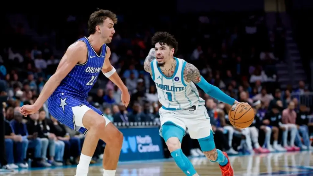 hornets – kings — DE news