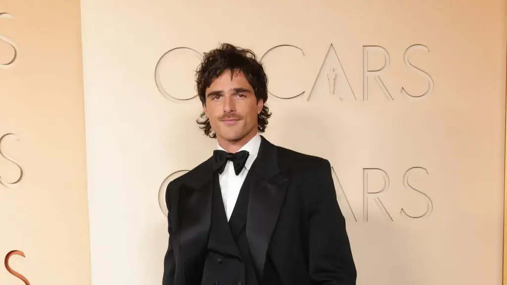jacob elordi — DE news