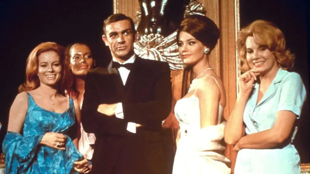 james bond feuerball — DE news