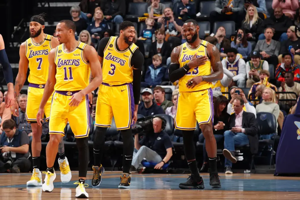 la lakers — DE news