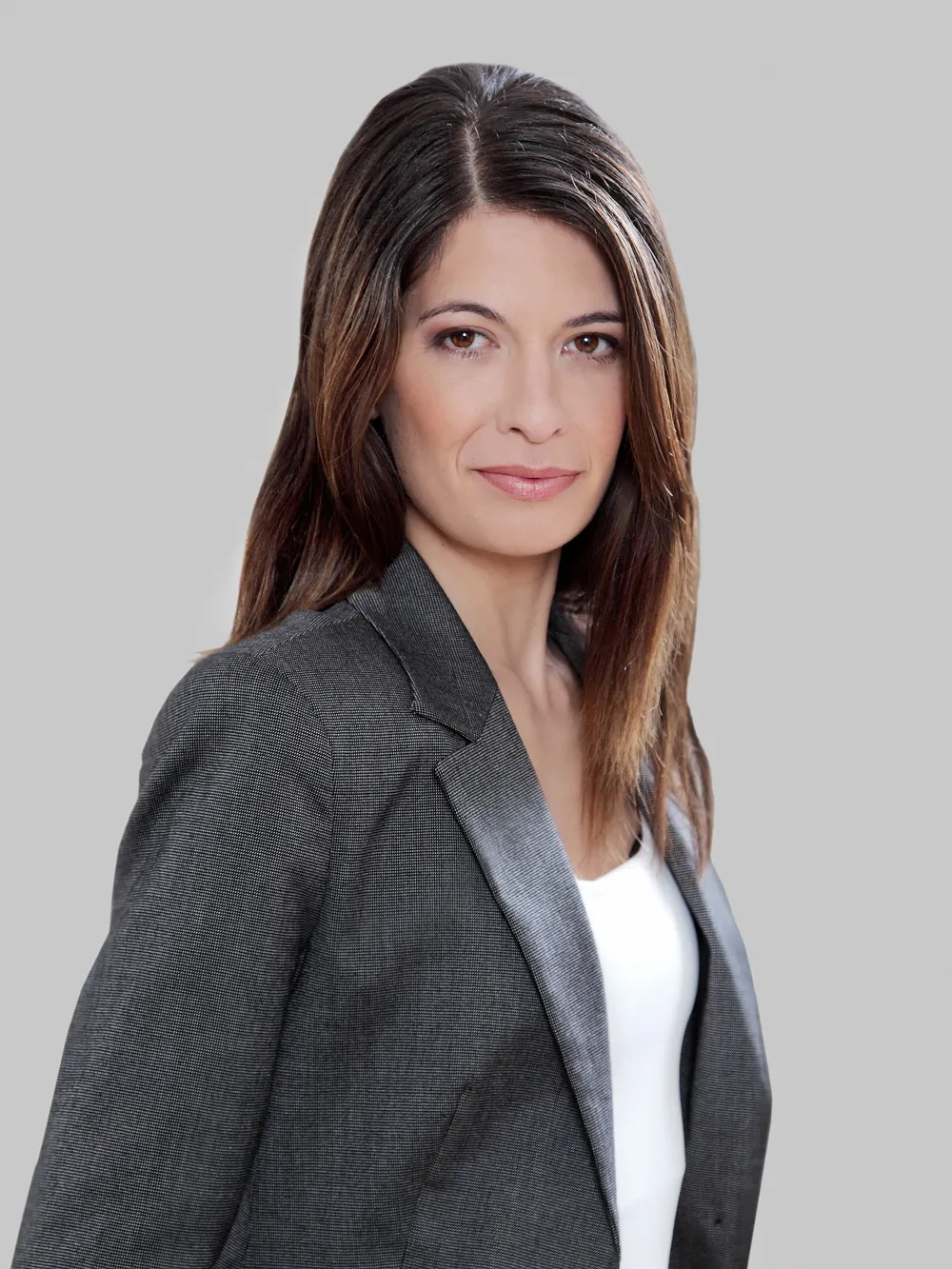 linda zervakis — DE news