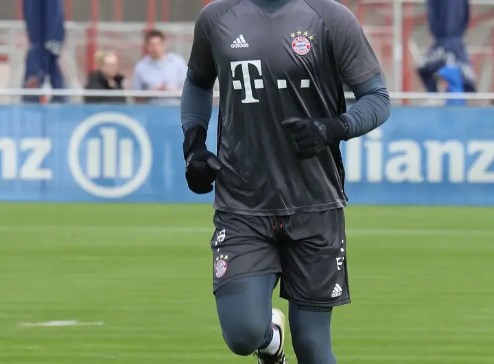 manuel neuer — DE news