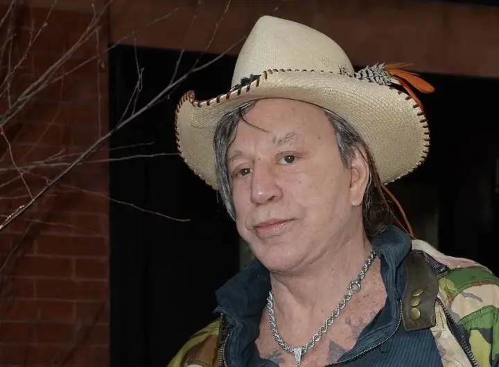 mickey rourke — DE news