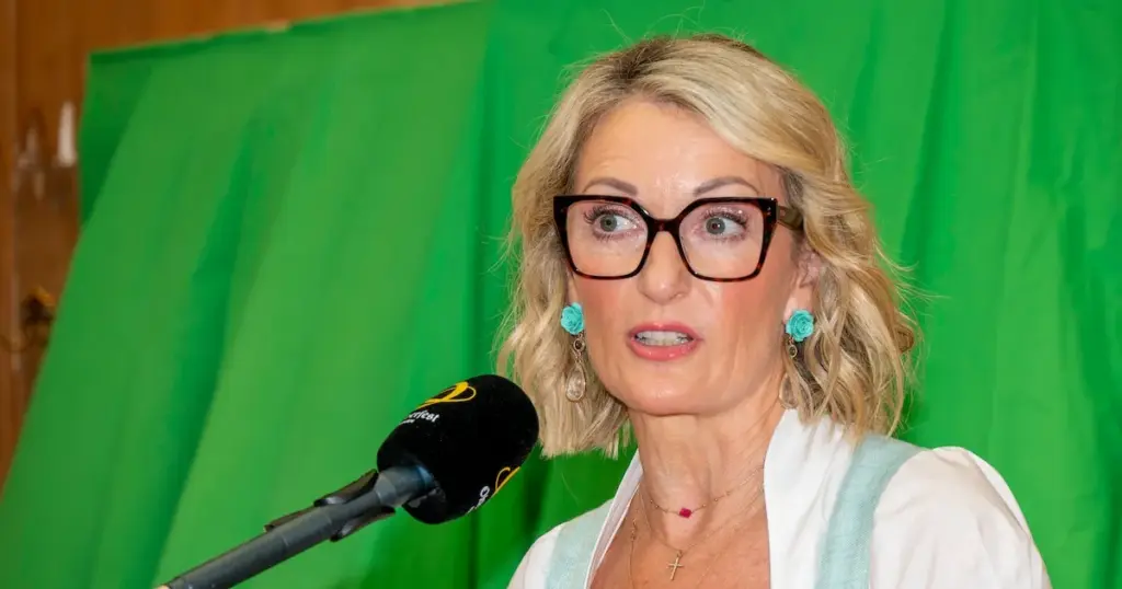 monika gruber — DE news