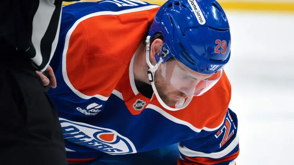 oilers – predators — DE news