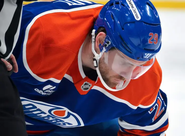 oilers – predators — DE news
