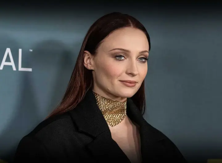 sophie turner — DE news