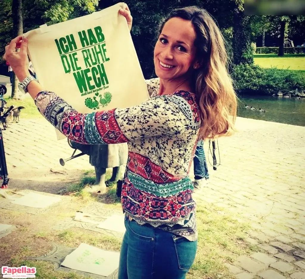 tamina kallert — DE news