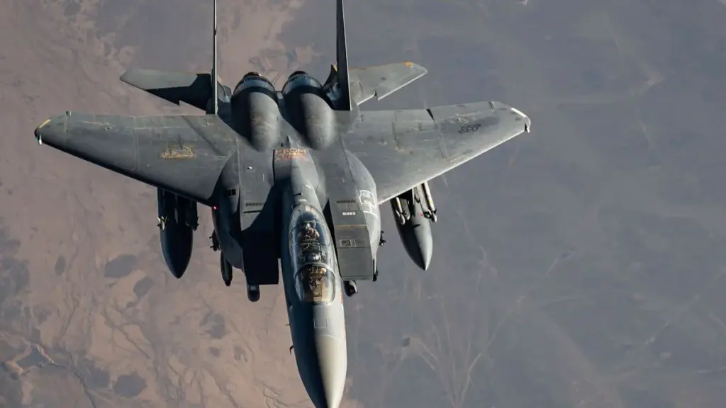 f15 — DE news