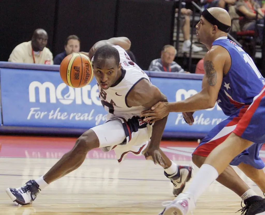 kobe bryant — DE news