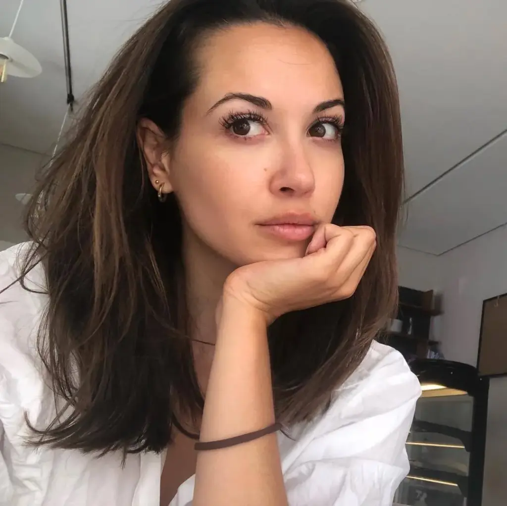 mandy capristo — DE news