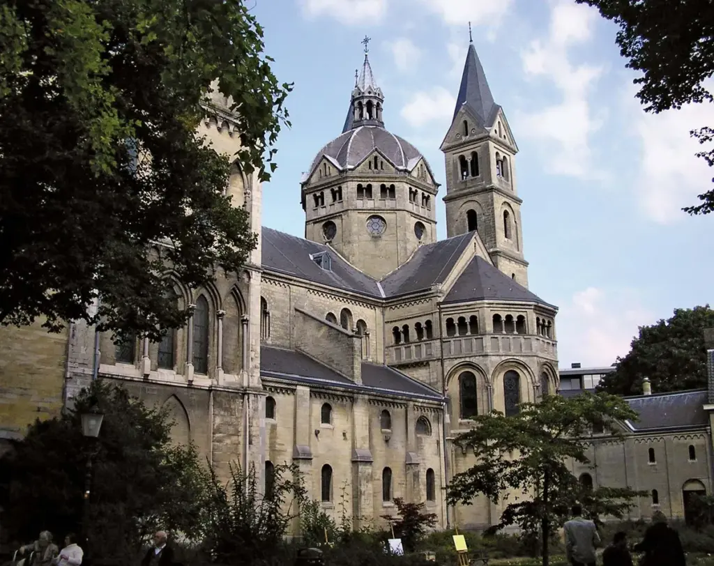 roermond — DE news