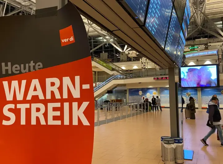 flughafen hamburg — DE news