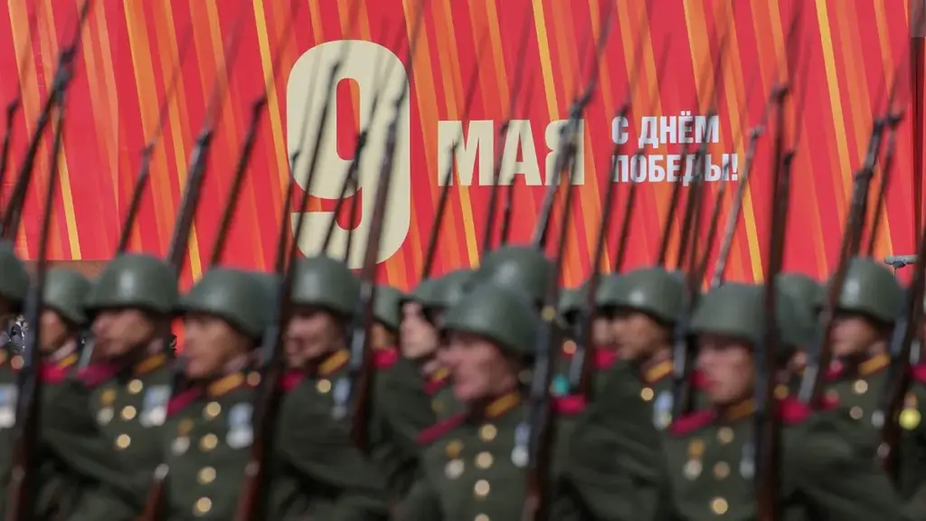 militärparade — DE news