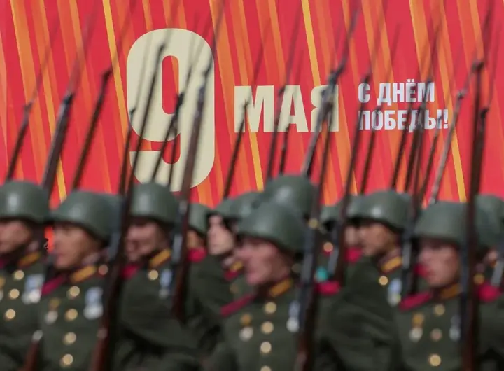 militärparade — DE news