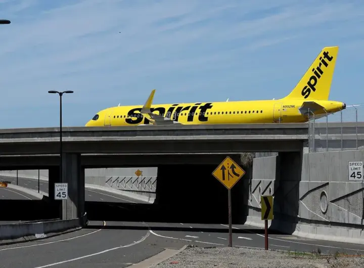 spirit airlines — DE news
