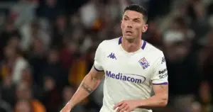 Weil Gosens kommt: Aufstiegsheld muss Schalke wohl verlassen - fussballdaten.de