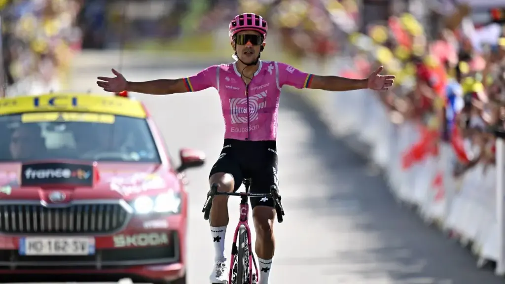 Tour: Carapaz belohnt sich mit Sieg bei zweiter Alpen-Bergankunft