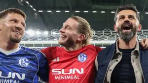 Bayern-Kracher am 8. Spieltag ++ Hammer-Duell zum Start: Kompletter Bundesliga-Spielplan da!