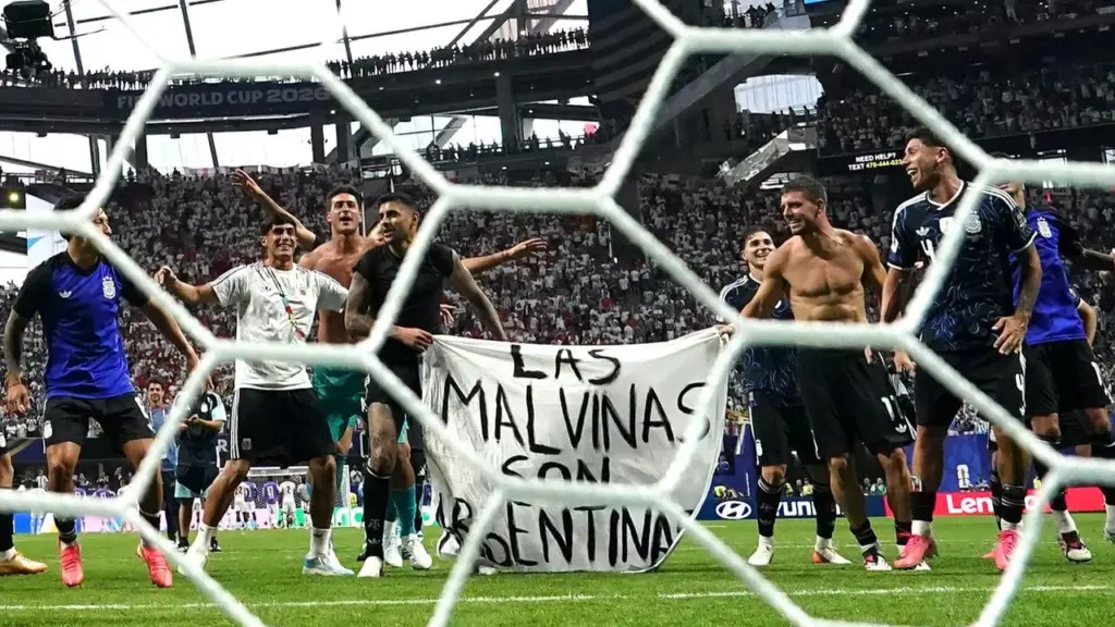 WM 2026: Falklandinseln äußern sich zu argentinischem Banner-Eklat