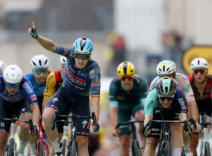 Tour-Hattrick für Merlier, Kanter Siebter - Sturz bei Sprint