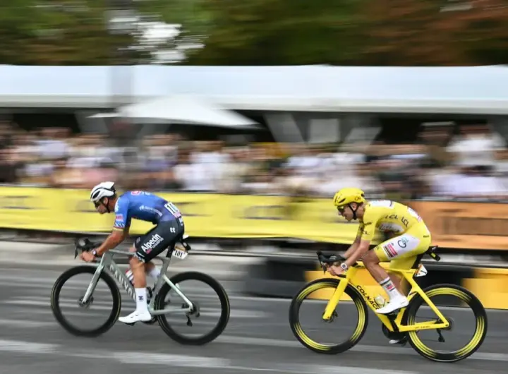 Pogacar schreibt Geschichte bei der Tour de France - BILD