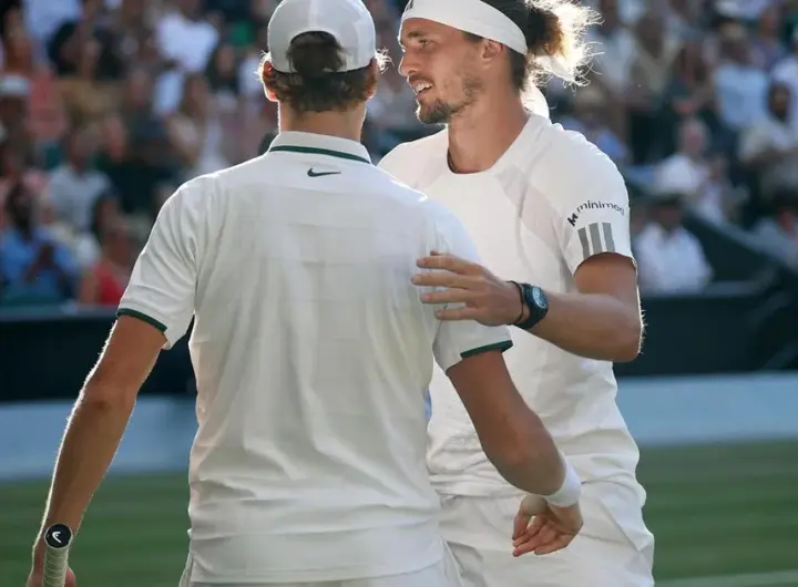 Tennis: Schock-Szene im Finale von Wimbledon: So steht es um das Knie von Alexander Zverev - BILD