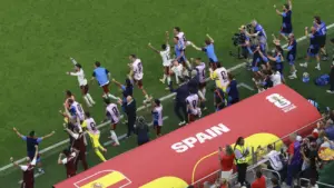 Kylian Mbappé meldet sich nach Frankreichs Aus bei der WM gegen Spanien - BILD